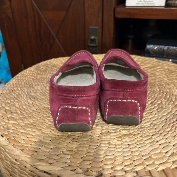 LL Bean Slipper Womens 7 Fuchsia Purple Moccasin Shearling Lined Cozy Fall plum - Picture 2 of 6